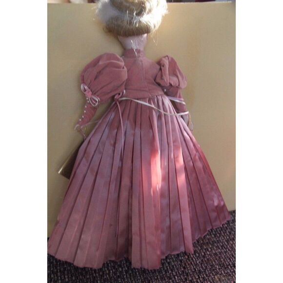 Seymour Mann Bethany Connoisseur Doll Porcelain Toy 22" Collection 383 - Picture 5 of 7